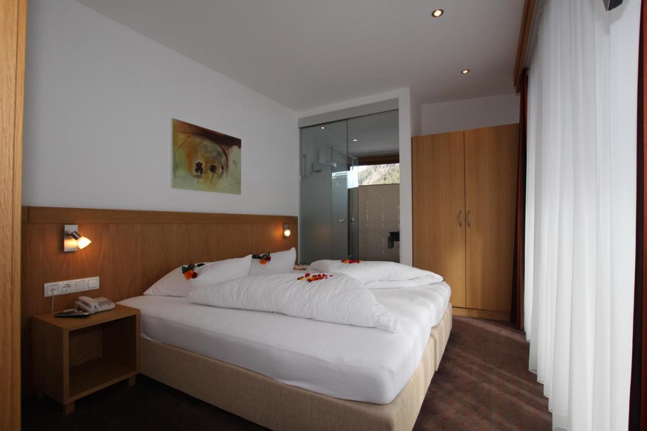 Hotel Garni Panorama อิสชเกิล ภายนอก รูปภาพ